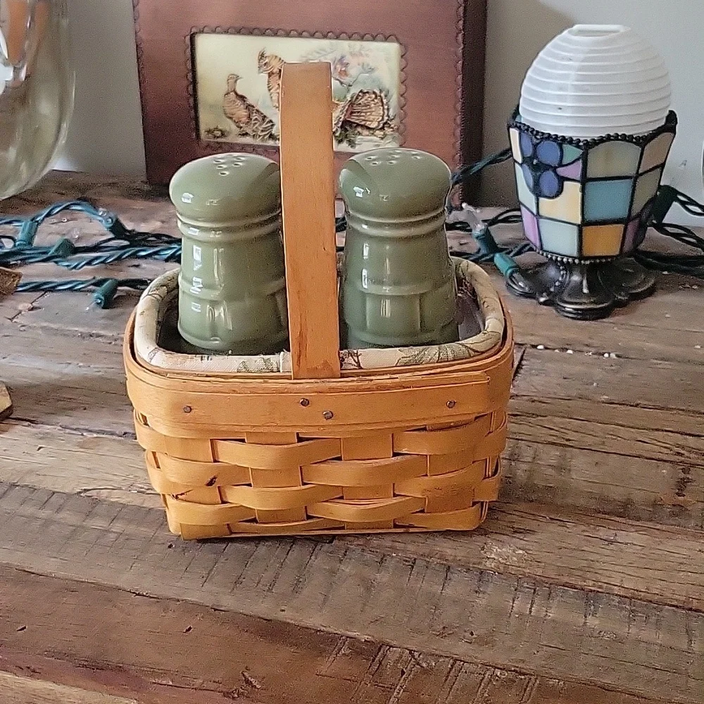 Longaberger Vintage Salt and Pepper Shakers in Handwoven lined Basket